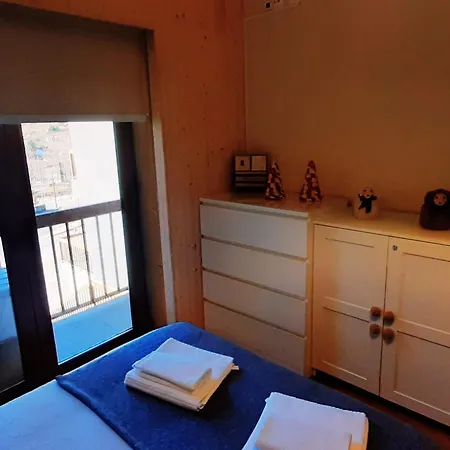 Casa Da Serra - T1 - דירה Penhas da Saúde